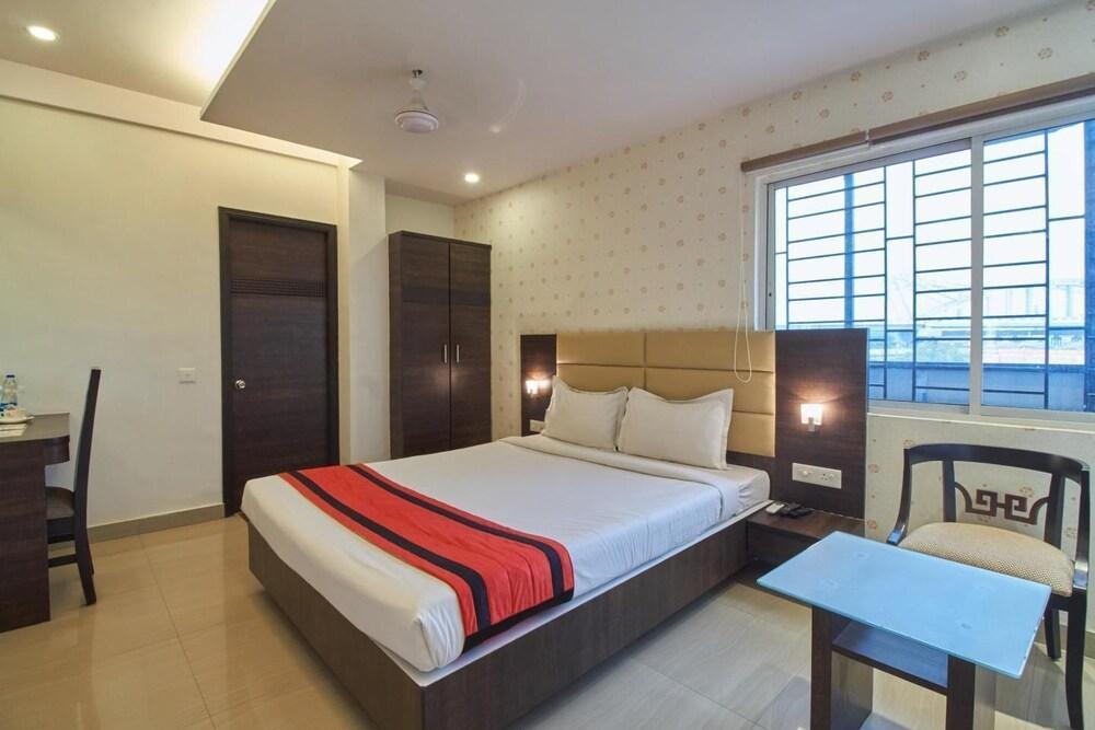 Crest Inn Καλκούτα Εξωτερικό φωτογραφία