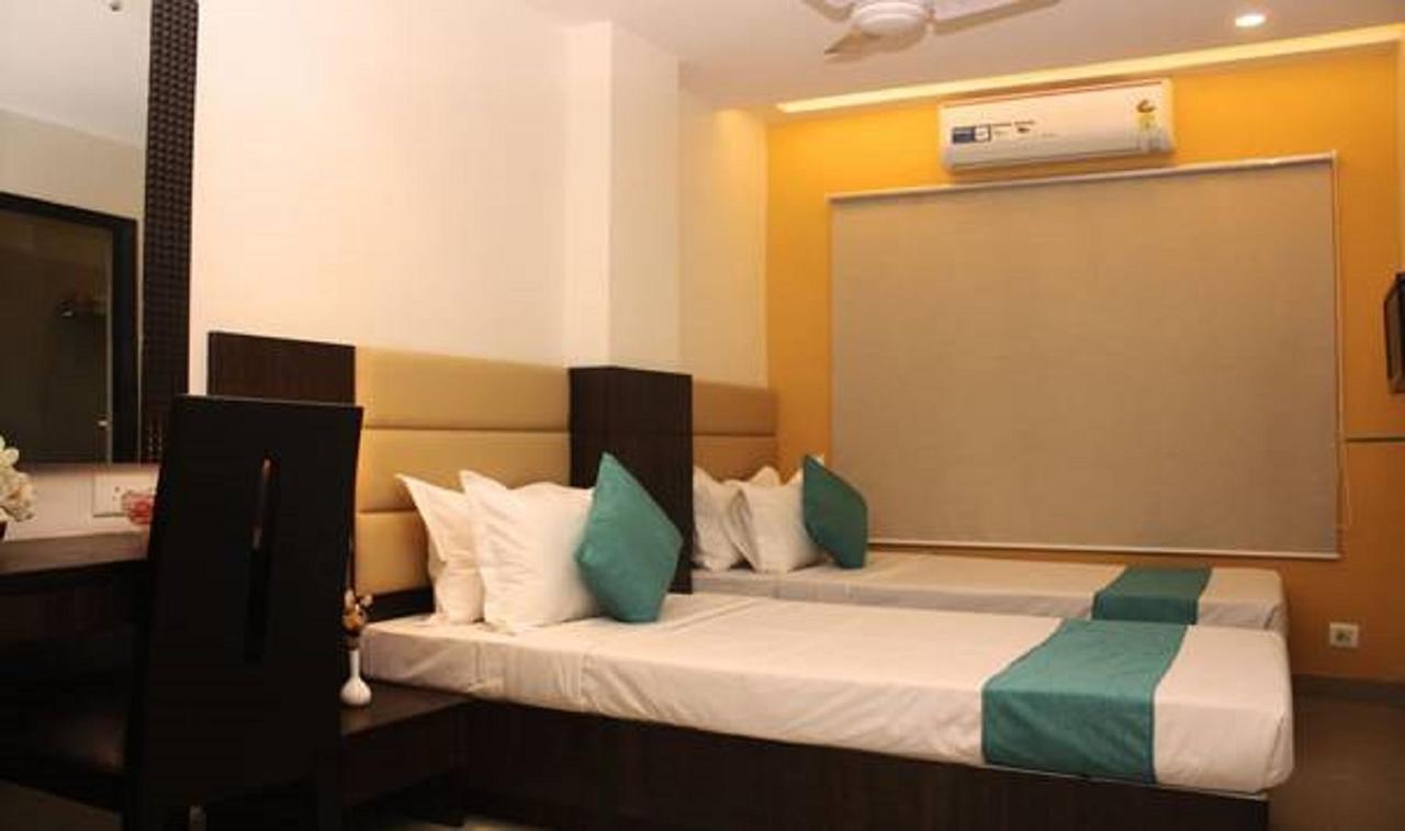 Crest Inn Καλκούτα Εξωτερικό φωτογραφία